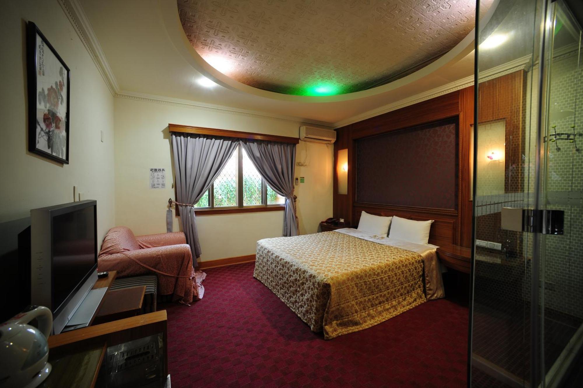 Golden Motel Hsinchu Exterior foto